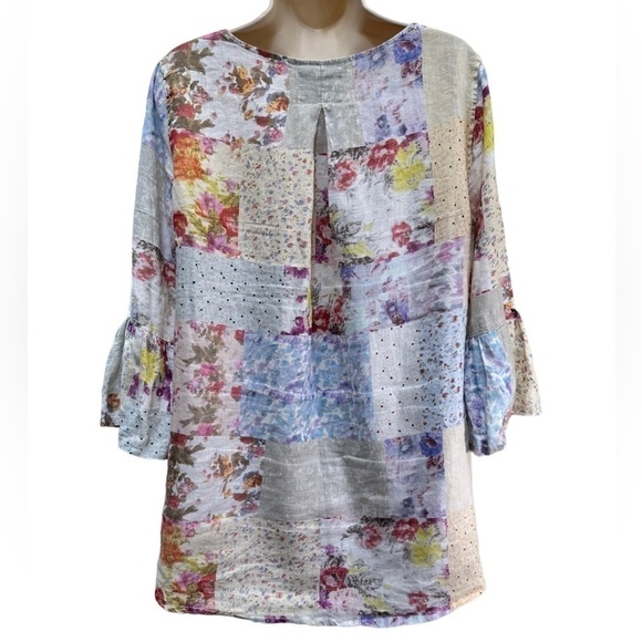 John Mark patch floral 3/4 flared sleeve high low top - Picture 7 of 7